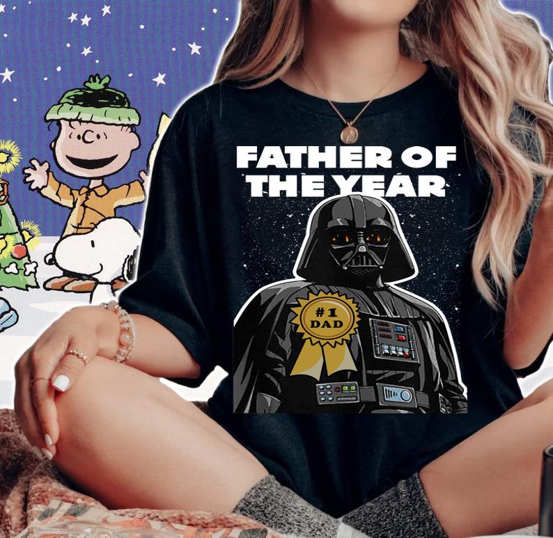 Mens Star Wars Father's Day Darth Vader Father Of The Year t-shirt woman shirt