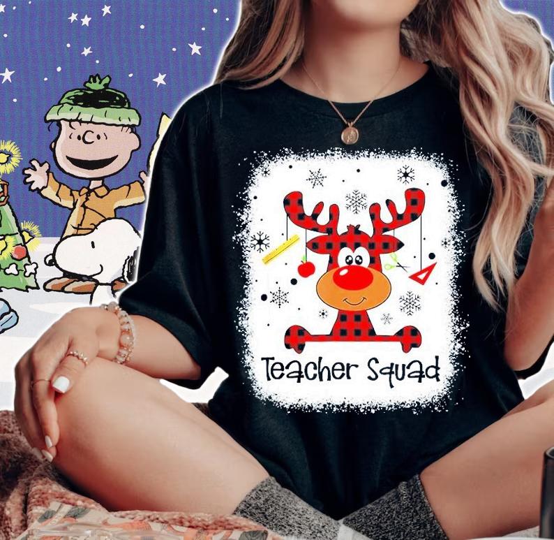 Bleached Teacher Squad Reindeer Teacher Christmas Xmas T-Shirt t-shirt woman shirt