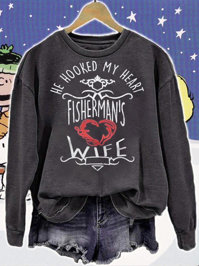 He Hooked My Heart Fishermans Wife Shirt t-shirt sweatshirt
