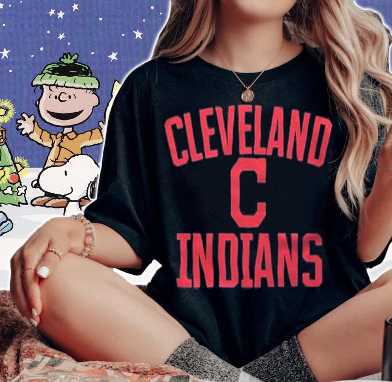 Cleveland Indians Victory Arch Tri-Blend T-shirt t-shirt