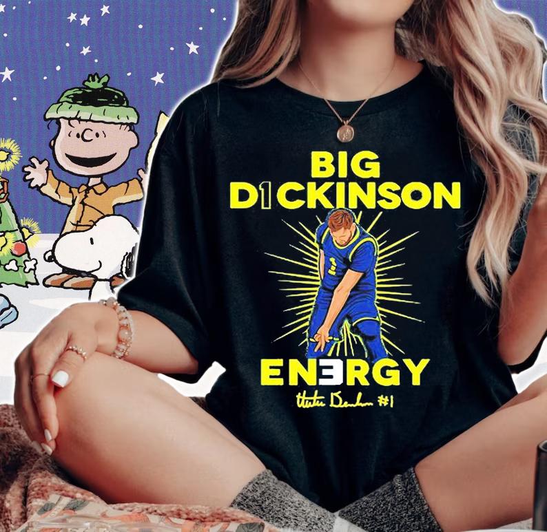 Hunter Dickinson X The Players Trunk Exclusive Big Dickinson En3rgy 3 Point Celebration T-Shirt woman shirt