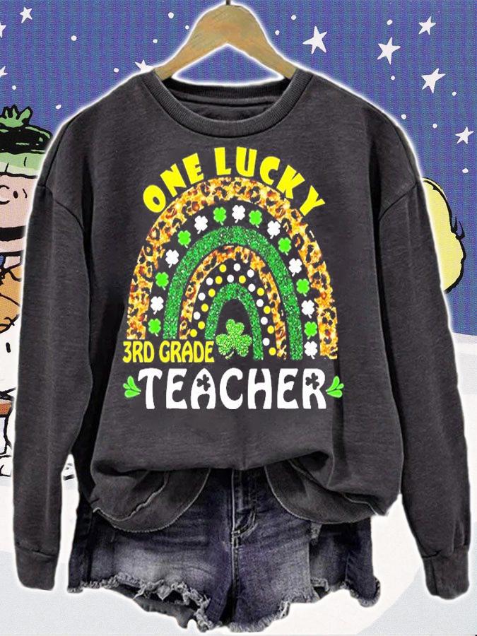One Lucky 3rd Grade Teacher Rainbow Leopard St Patrick's Day T-Shirt sweatshirt