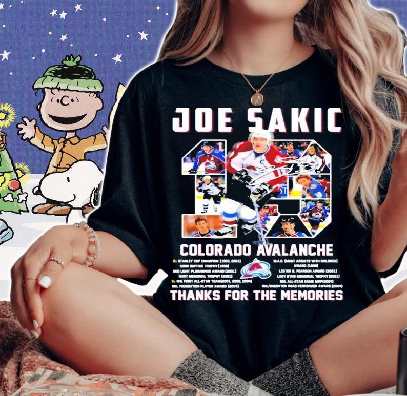 Joe sakic Colorado Avalanche thanks for the memories shirt woman shirt