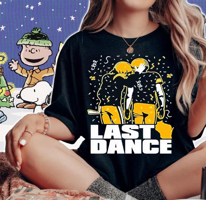 Green Bay Packers champions last dance T-shirt woman shirt